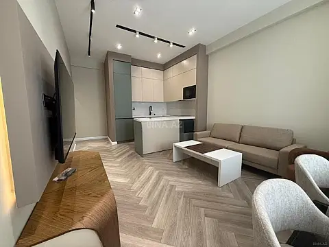 Kirayə verilir 2 otaqlı mənzil 75 m²