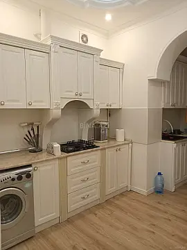 Kirayə verilir 3 otaqlı mənzil 110 m²