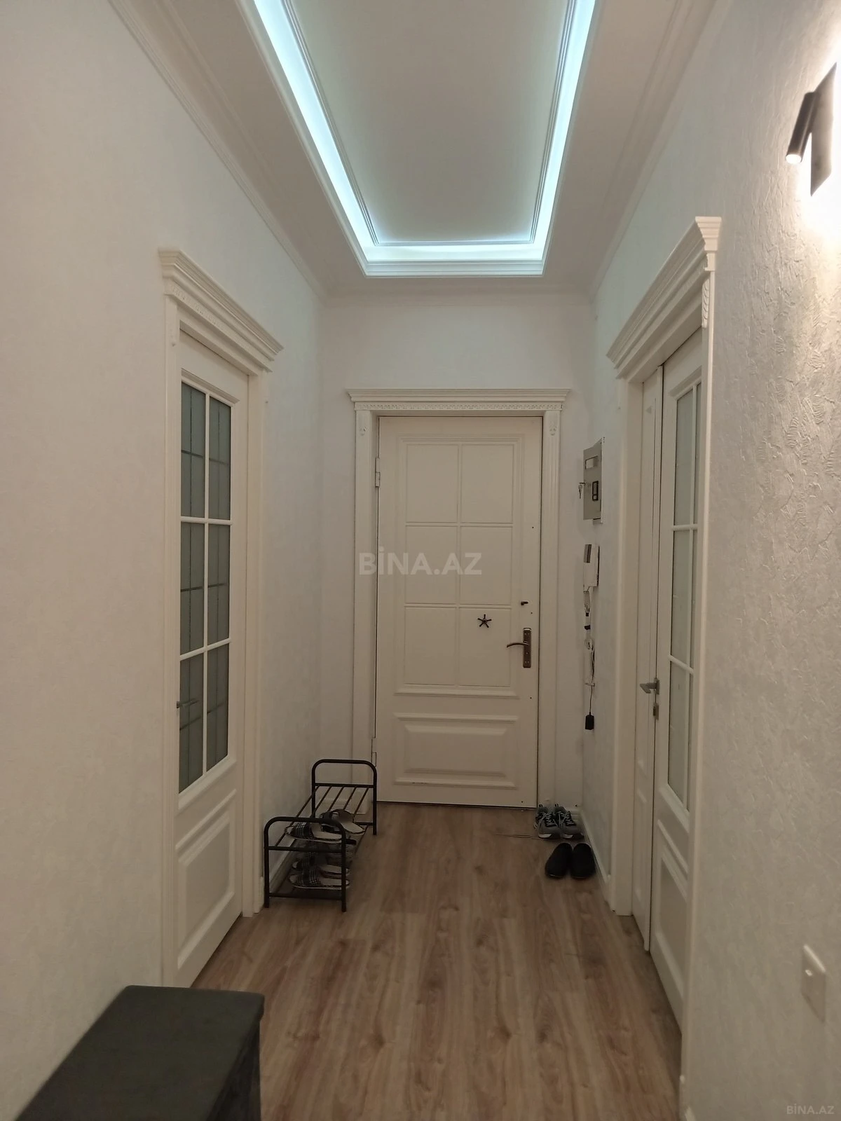 Kirayə verilir 3 otaqlı mənzil 110 m²