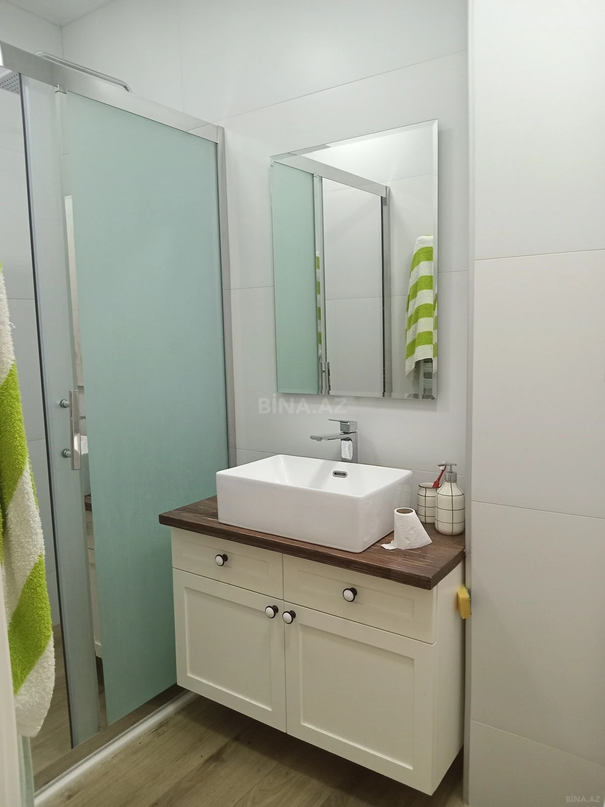 Kirayə verilir 3 otaqlı mənzil 110 m²