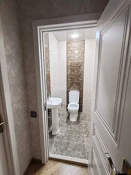 Satılır 2 otaqlı mənzil 105 m²