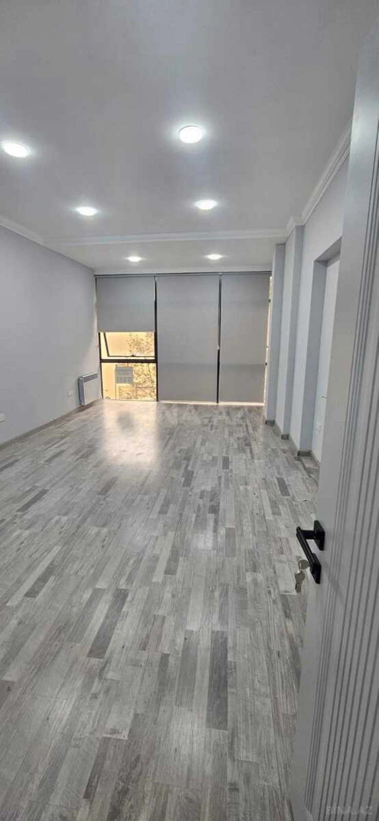 Kirayə verilir obyekt 80 m²