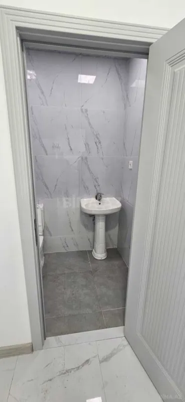 Kirayə verilir obyekt 80 m²