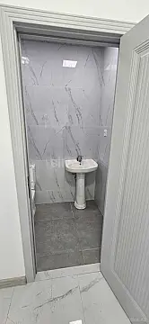 Kirayə verilir obyekt 80 m²