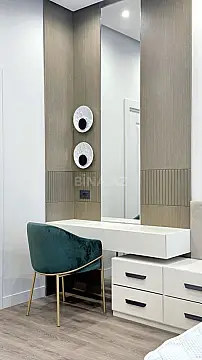 Kirayə verilir 3 otaqlı mənzil 131 m²