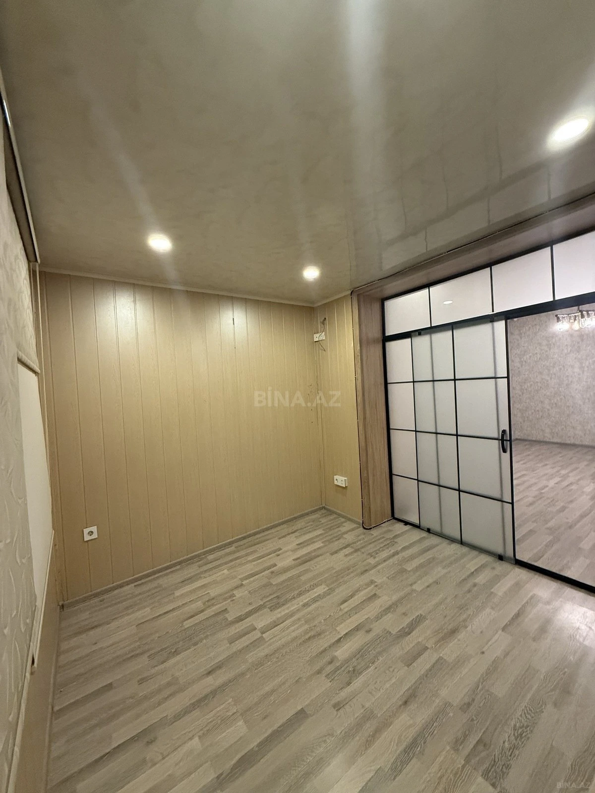 Kirayə verilir 3 otaqlı ofis 70 m²