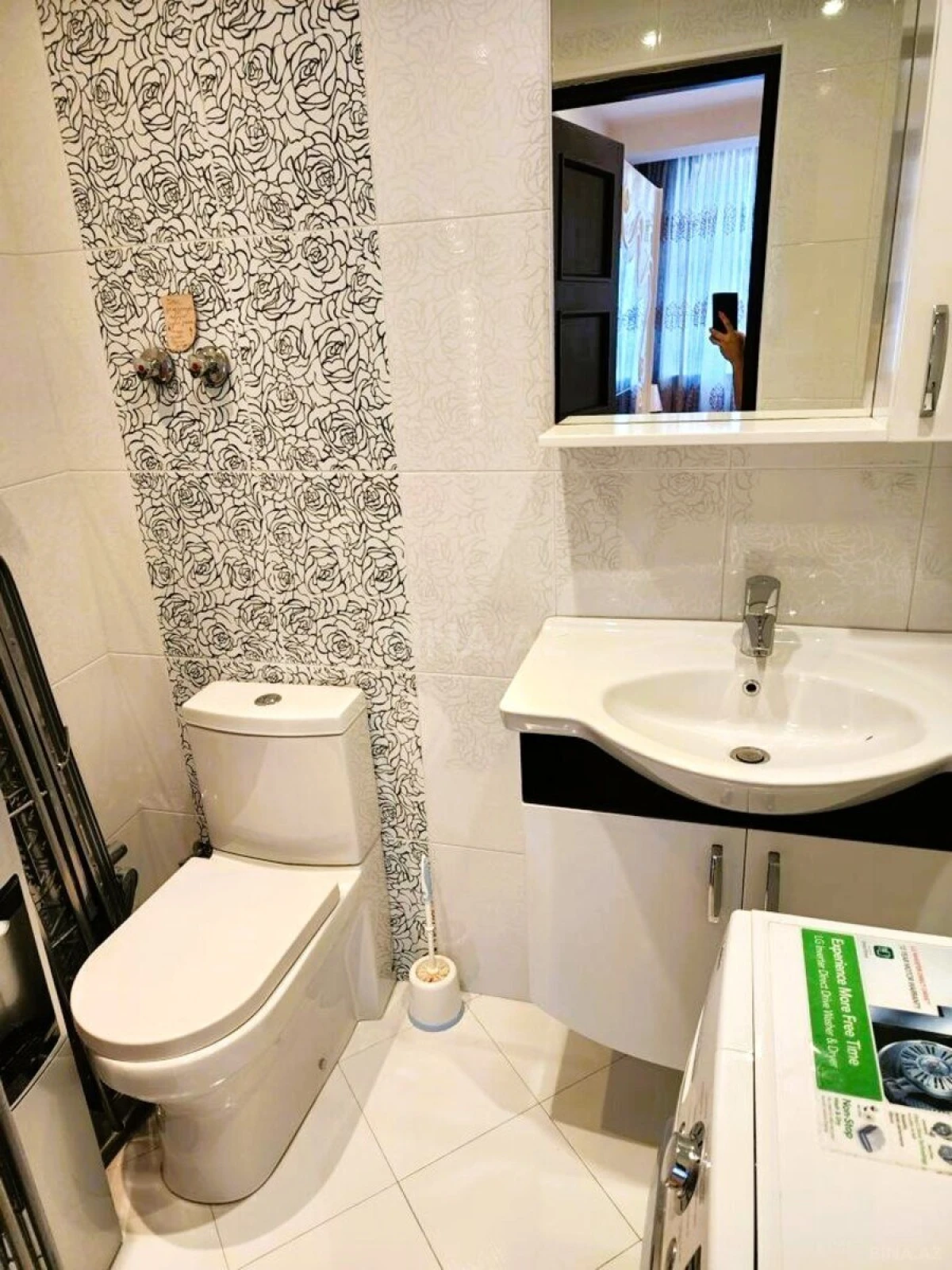 Kirayə verilir 3 otaqlı mənzil 180 m²