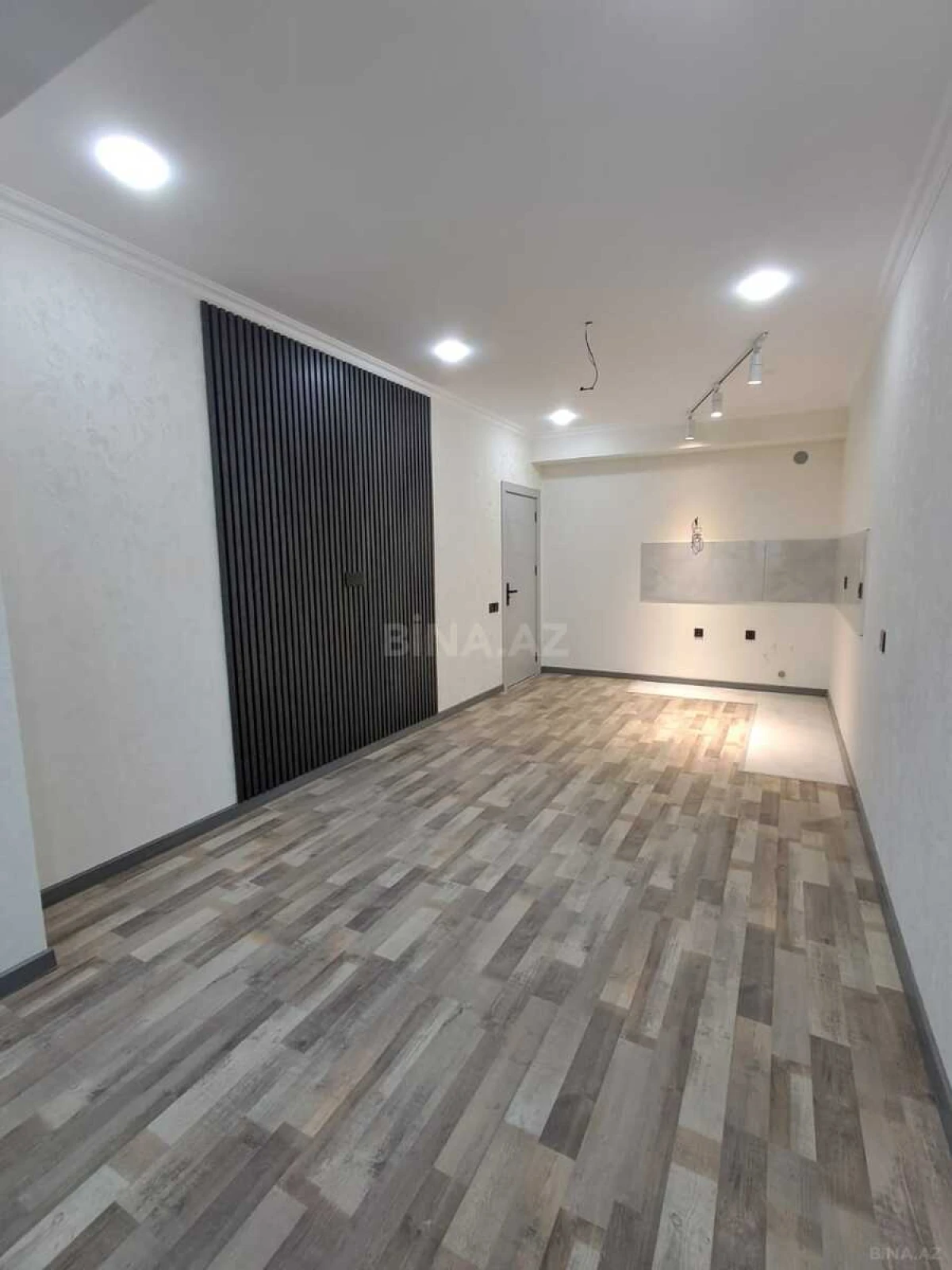 Satılır 2 otaqlı mənzil 62 m²