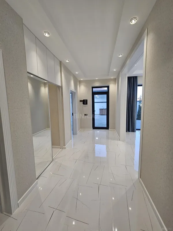 Satılır 4 otaqlı həyət evi 170 m²