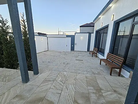 Satılır 4 otaqlı həyət evi 170 m²