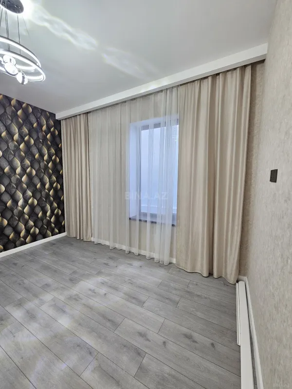 Satılır 4 otaqlı həyət evi 170 m²