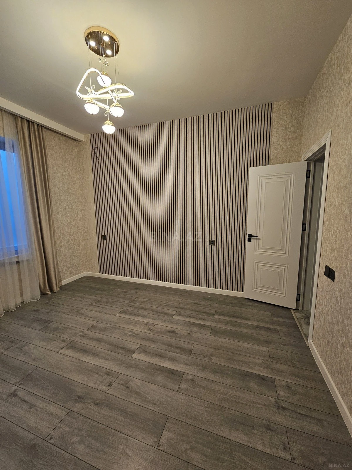 Satılır 4 otaqlı həyət evi 170 m²