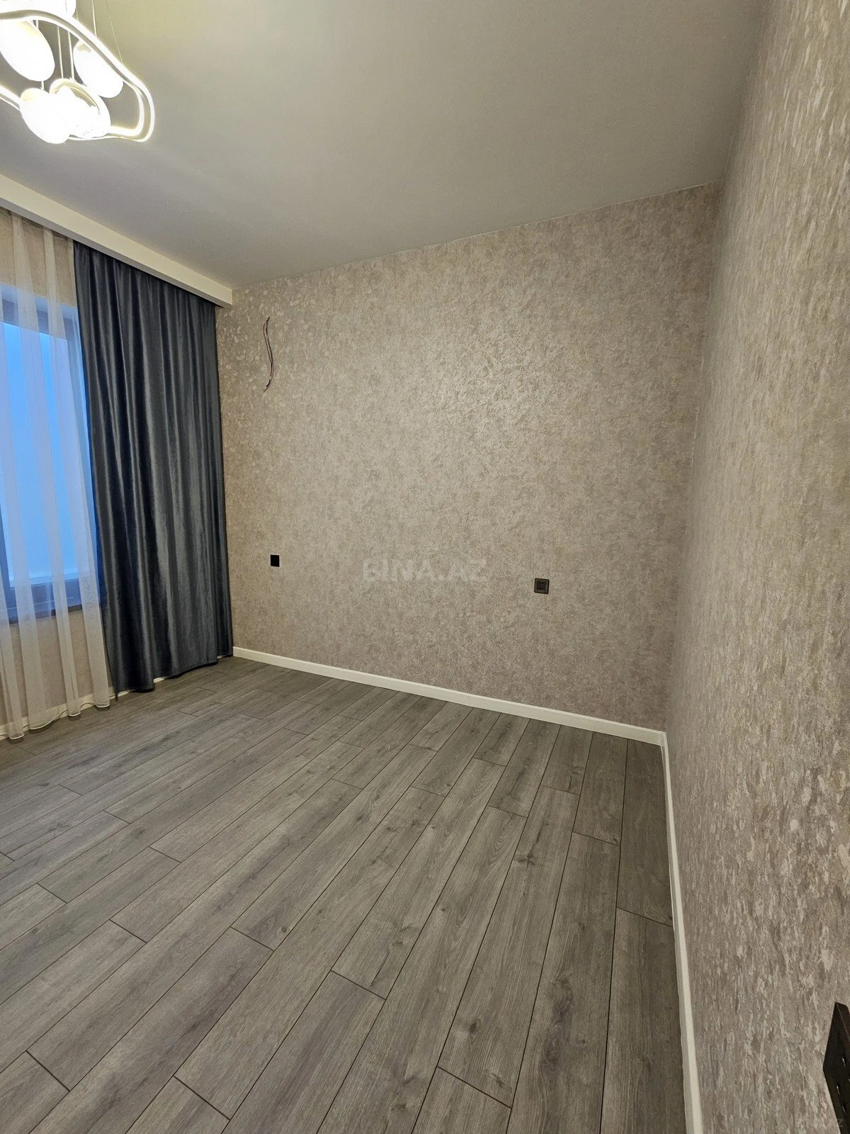 Satılır 4 otaqlı həyət evi 170 m²