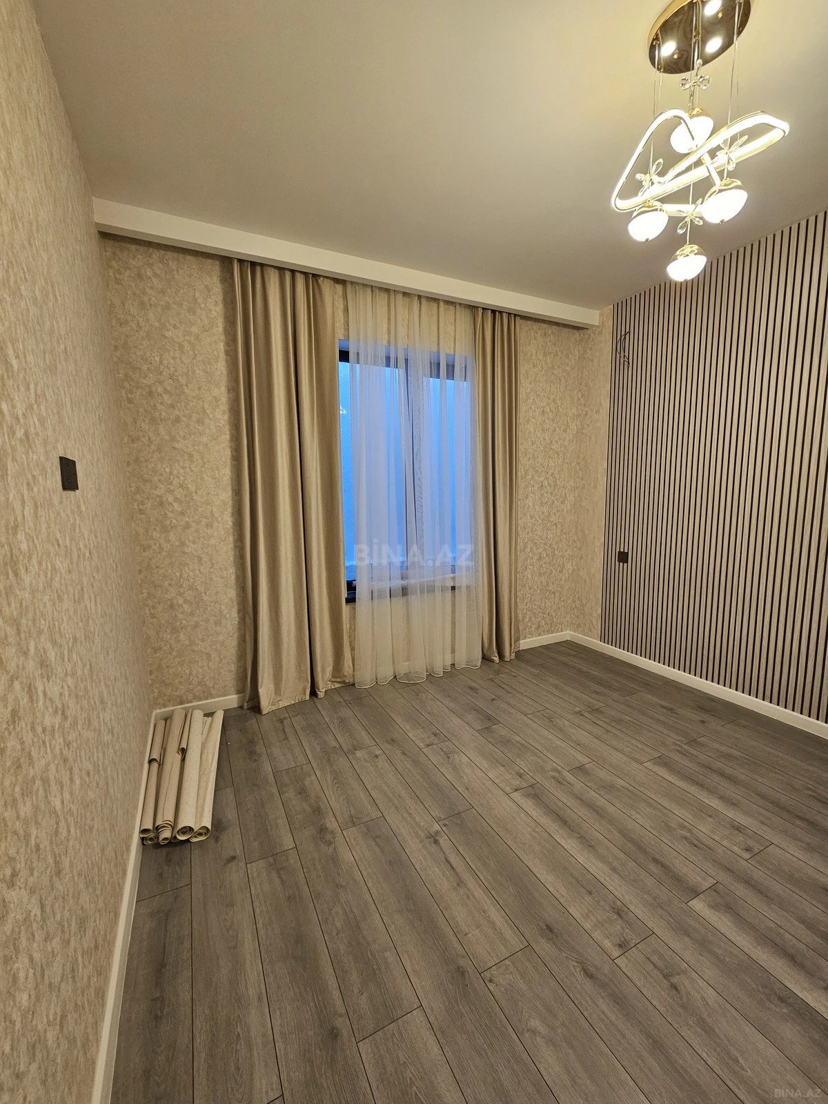 Satılır 4 otaqlı həyət evi 170 m²