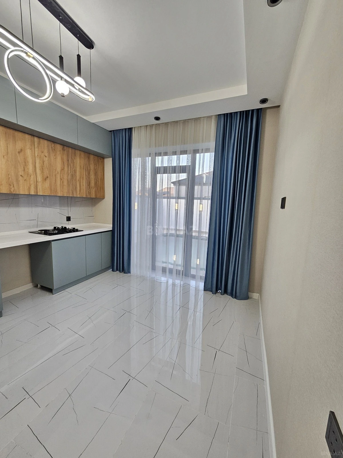 Satılır 4 otaqlı həyət evi 170 m²