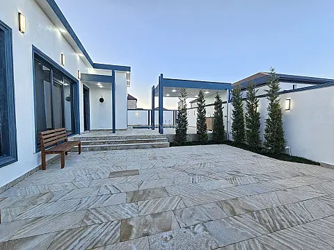 Satılır 4 otaqlı həyət evi 170 m²