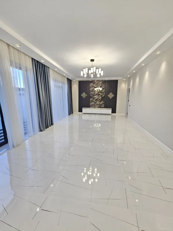 Satılır 4 otaqlı həyət evi 170 m²