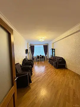 Satılır 3 otaqlı mənzil 117 m²