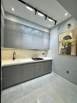 Satılır 3 otaqlı mənzil 97 m²