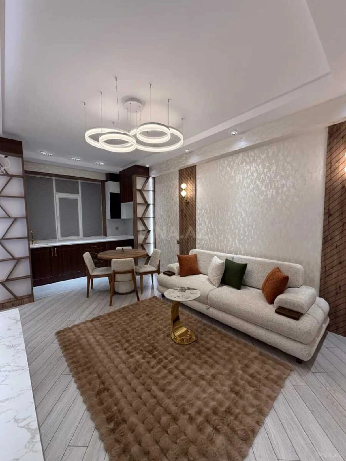 Satılır 2 otaqlı mənzil 65 m²