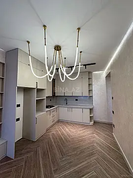 Satılır 2 otaqlı mənzil 68 m²