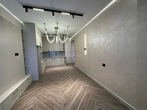 Satılır 2 otaqlı mənzil 68 m²