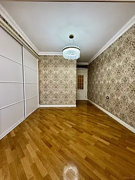 Satılır 2 otaqlı mənzil 62 m²