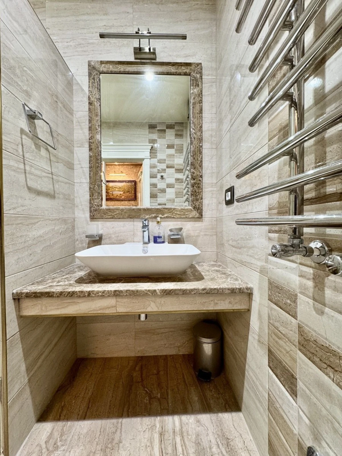 Satılır 2 otaqlı mənzil 62 m²