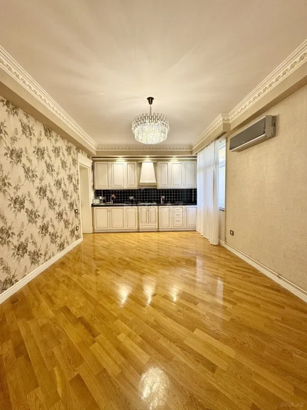 Satılır 2 otaqlı mənzil 62 m²