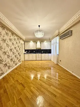 Satılır 2 otaqlı mənzil 62 m² — Bakı, İnşaatçılar 2 otaq 62.00 m²