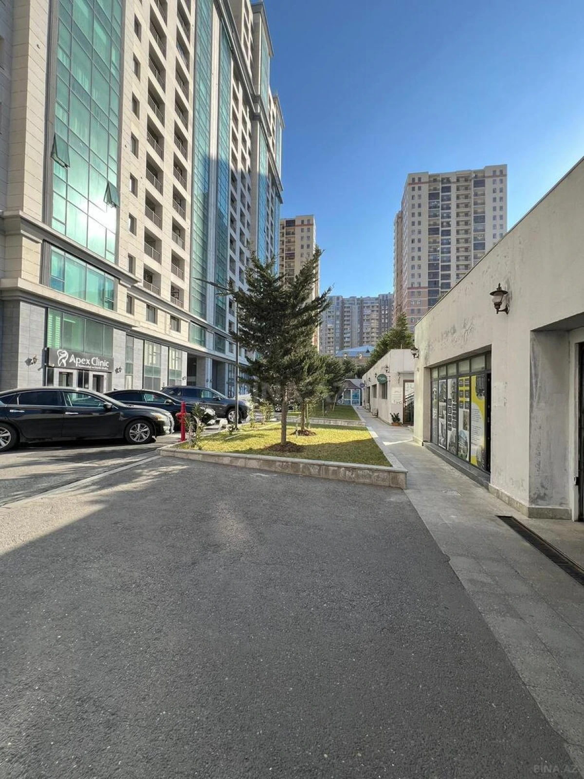 Kirayə verilir 1 otaqlı ofis 42 m²