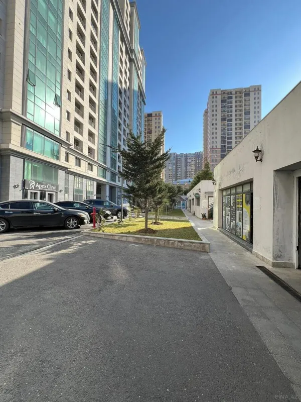 Kirayə verilir 1 otaqlı ofis 42 m²