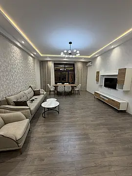 Satılır 2 otaqlı mənzil 91 m² — Bakı, İnşaatçılar 2 otaq 91.00 m²