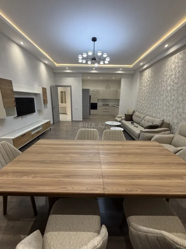 Satılır 2 otaqlı mənzil 91 m²