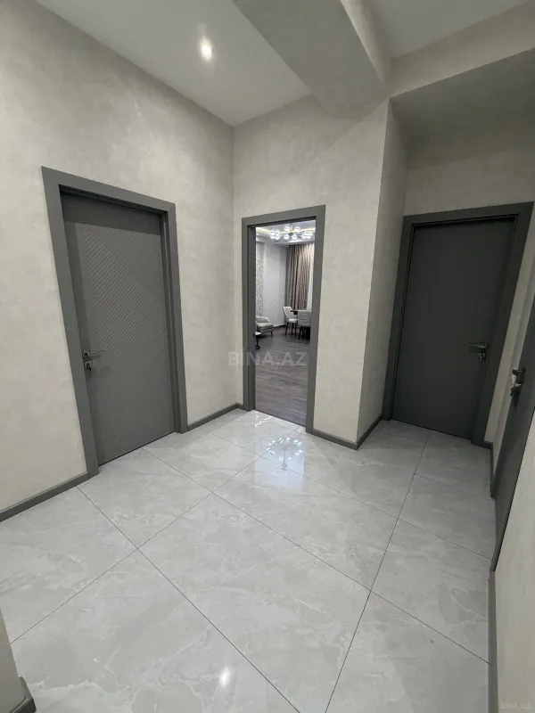 Satılır 2 otaqlı mənzil 91 m²