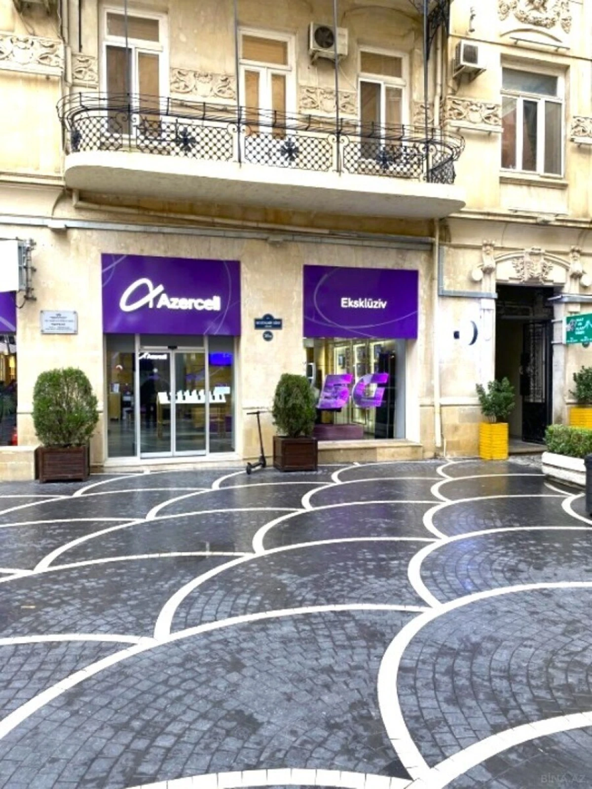 Satılır 2 otaqlı mənzil 65 m²