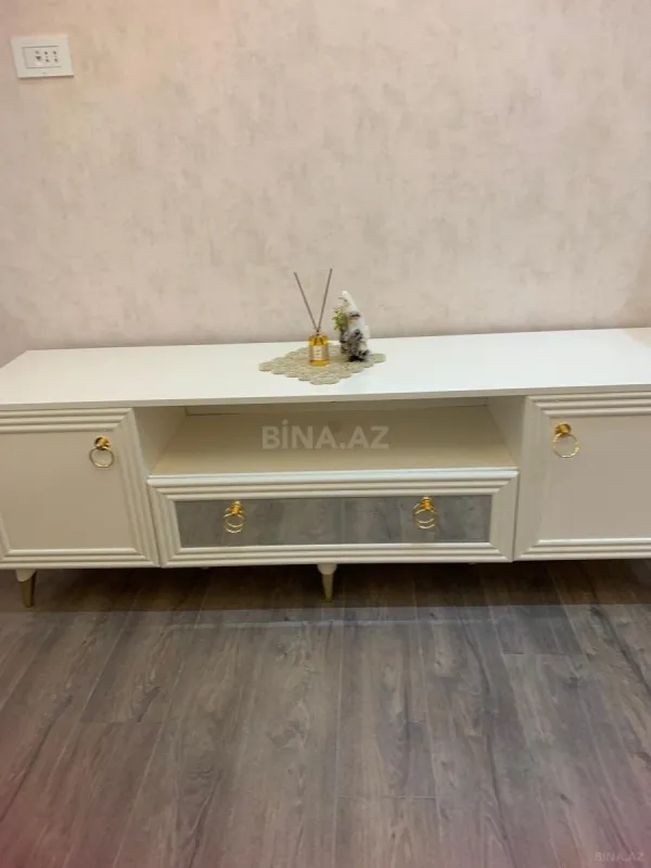 Satılır 2 otaqlı mənzil 67 m²