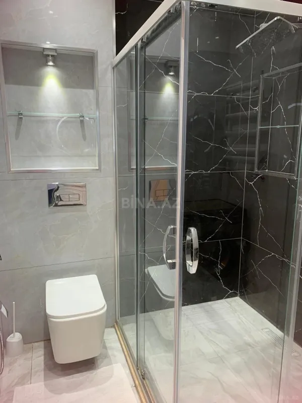 Satılır 2 otaqlı mənzil 67 m²