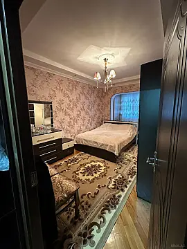 Satılır 3 otaqlı mənzil 70 m² — Bakı, Memar Əcəmi yanı 3 otaq 70.00 m²
