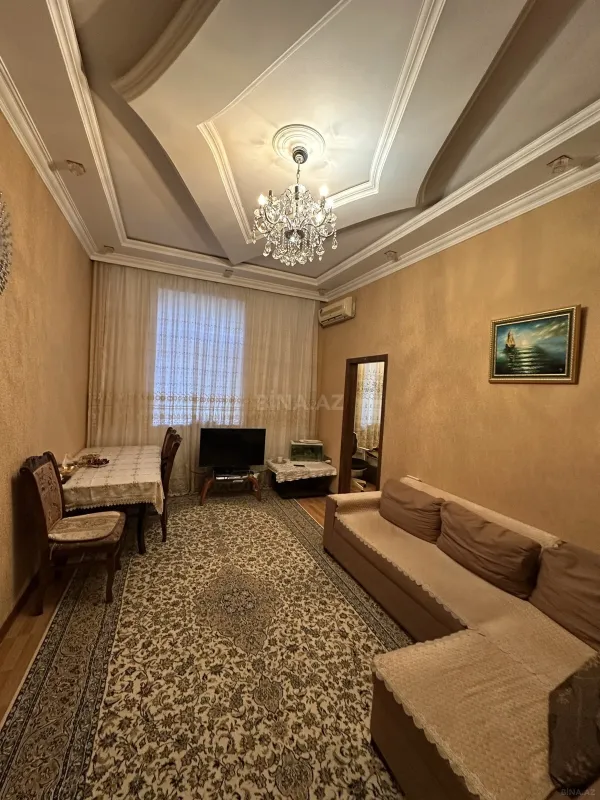 Satılır 3 otaqlı mənzil 75 m²