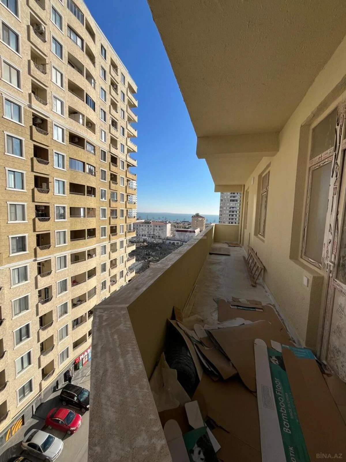 Satılır 4 otaqlı mənzil 189 m²