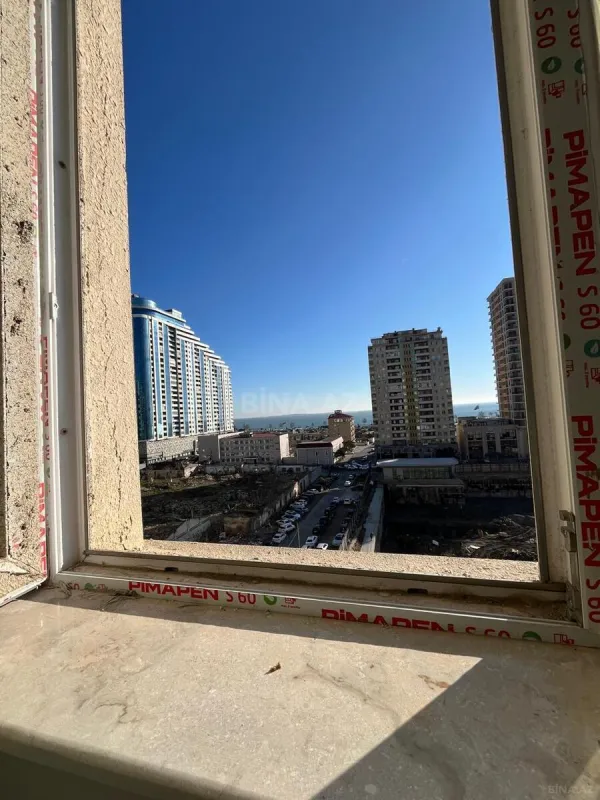 Satılır 4 otaqlı mənzil 189 m²