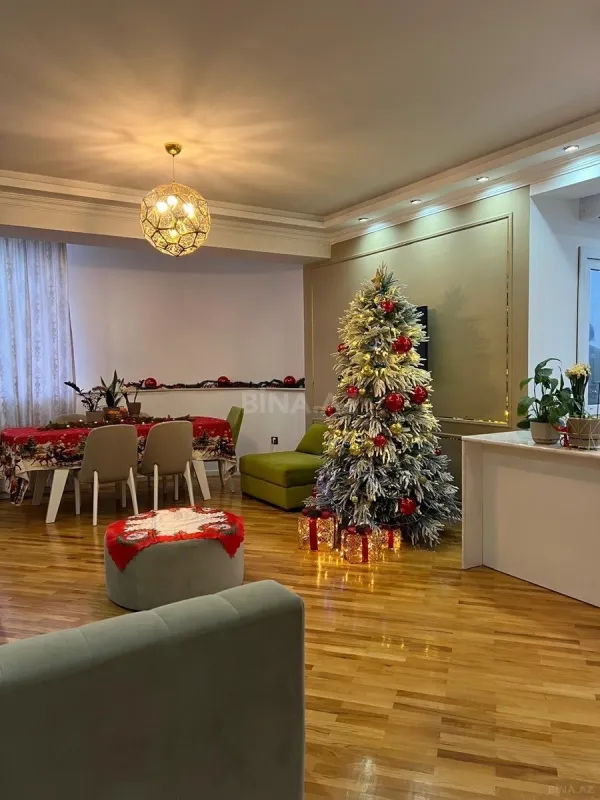 Satılır 3 otaqlı mənzil 100 m²