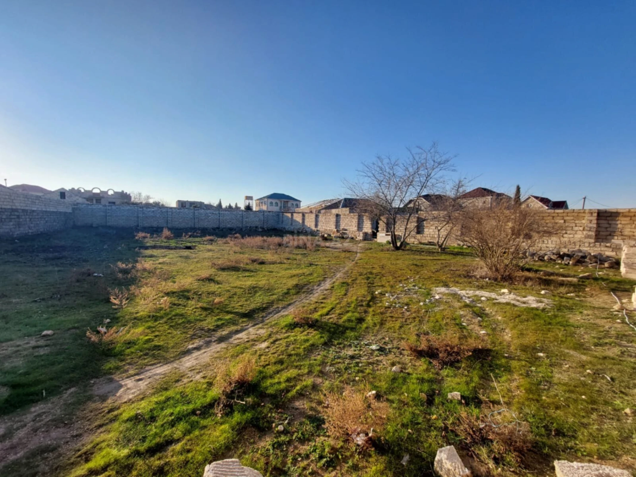 Satılır torpaq sahəsi 10 m²