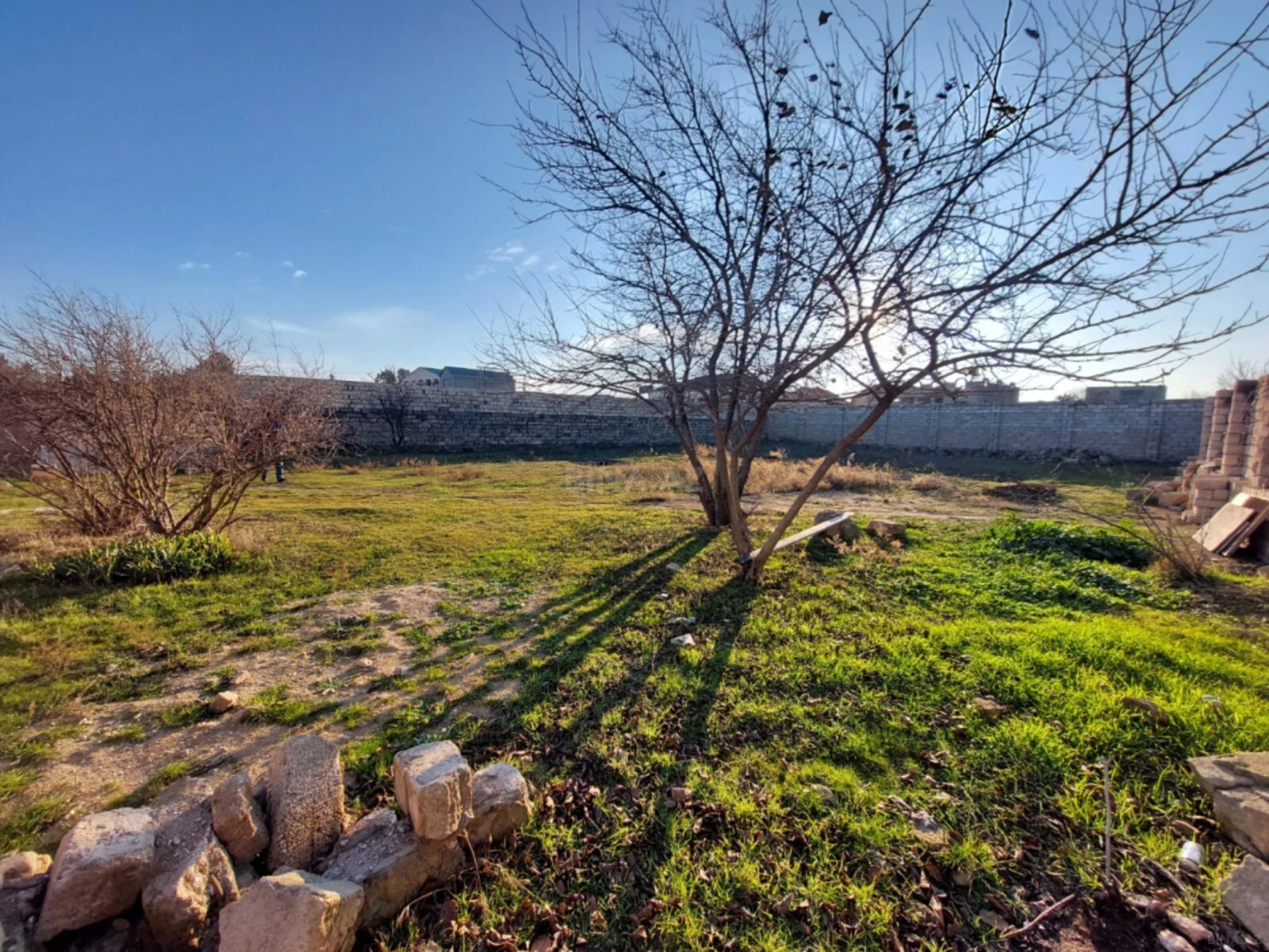 Satılır torpaq sahəsi 10 m²