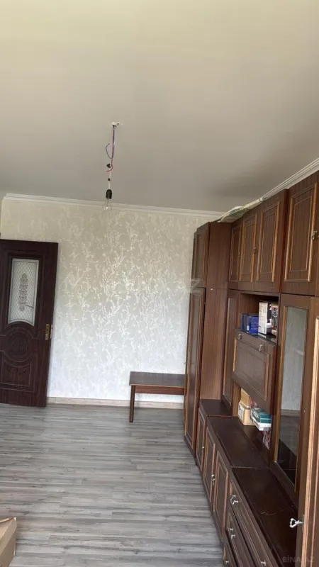 Satılır 3 otaqlı mənzil 75 m²