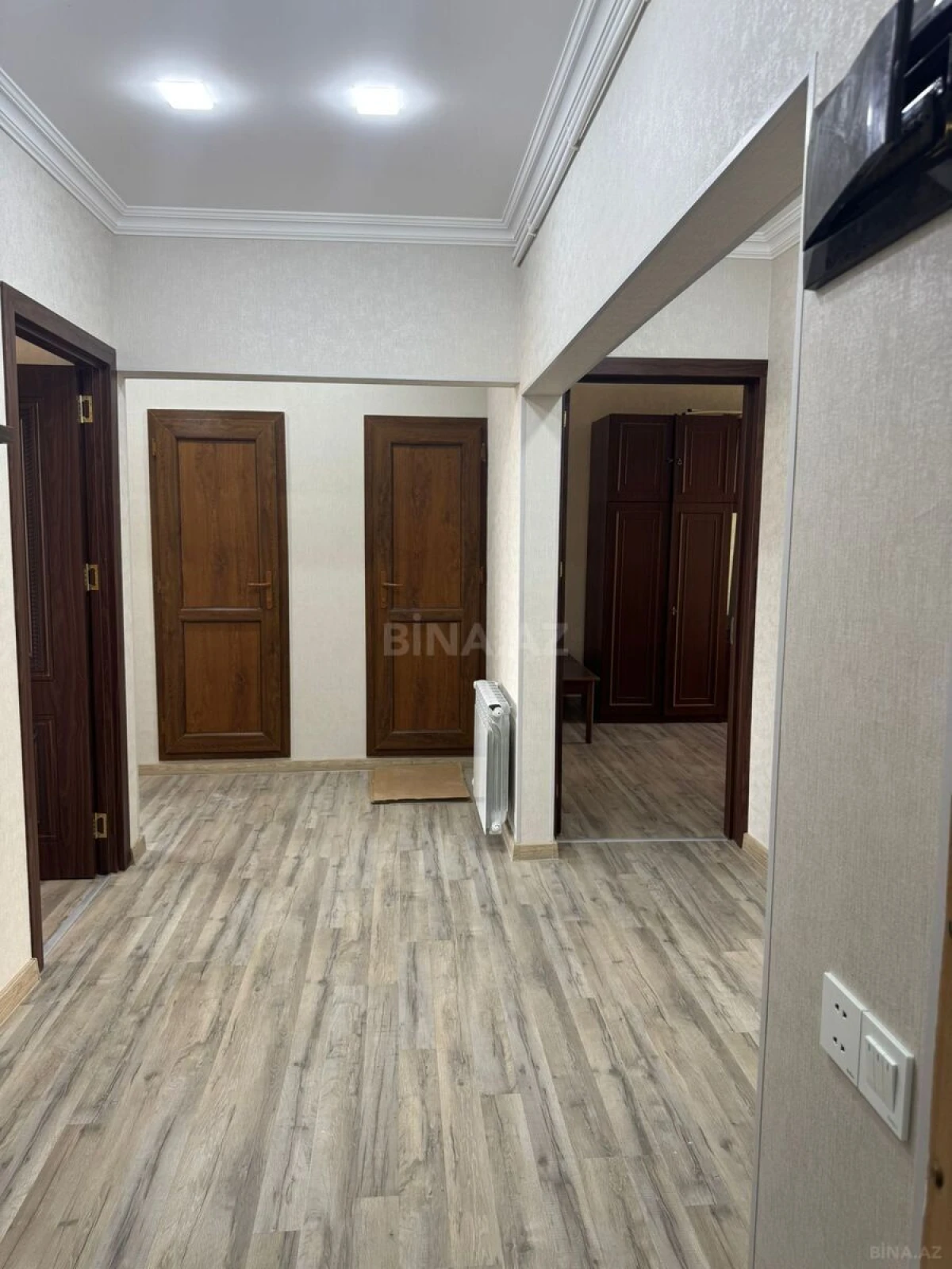 Satılır 3 otaqlı mənzil 75 m²