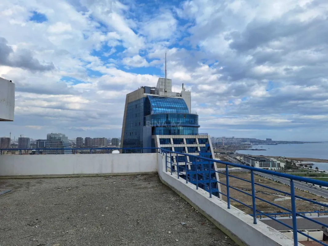 Satılır obyekt 766.33 m²