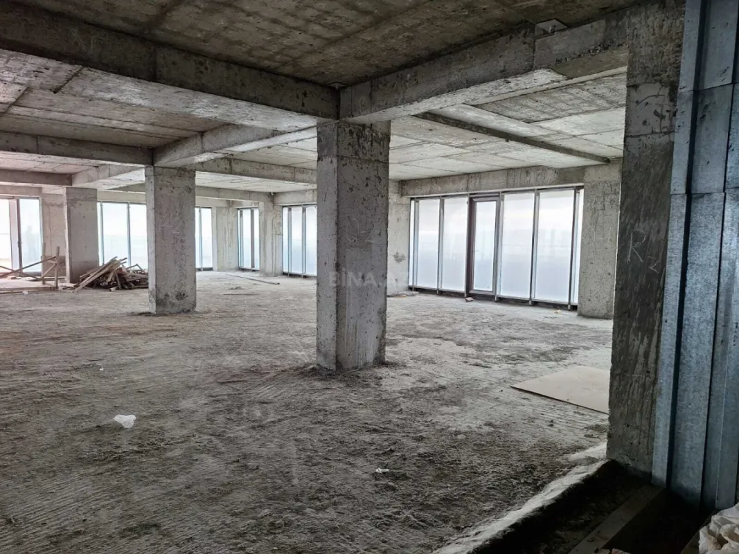 Satılır obyekt 766.33 m²
