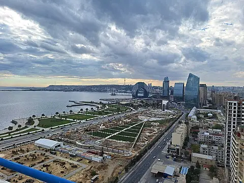 Satılır obyekt 766.33 m² — Bakı, Xətai 766.33 m²